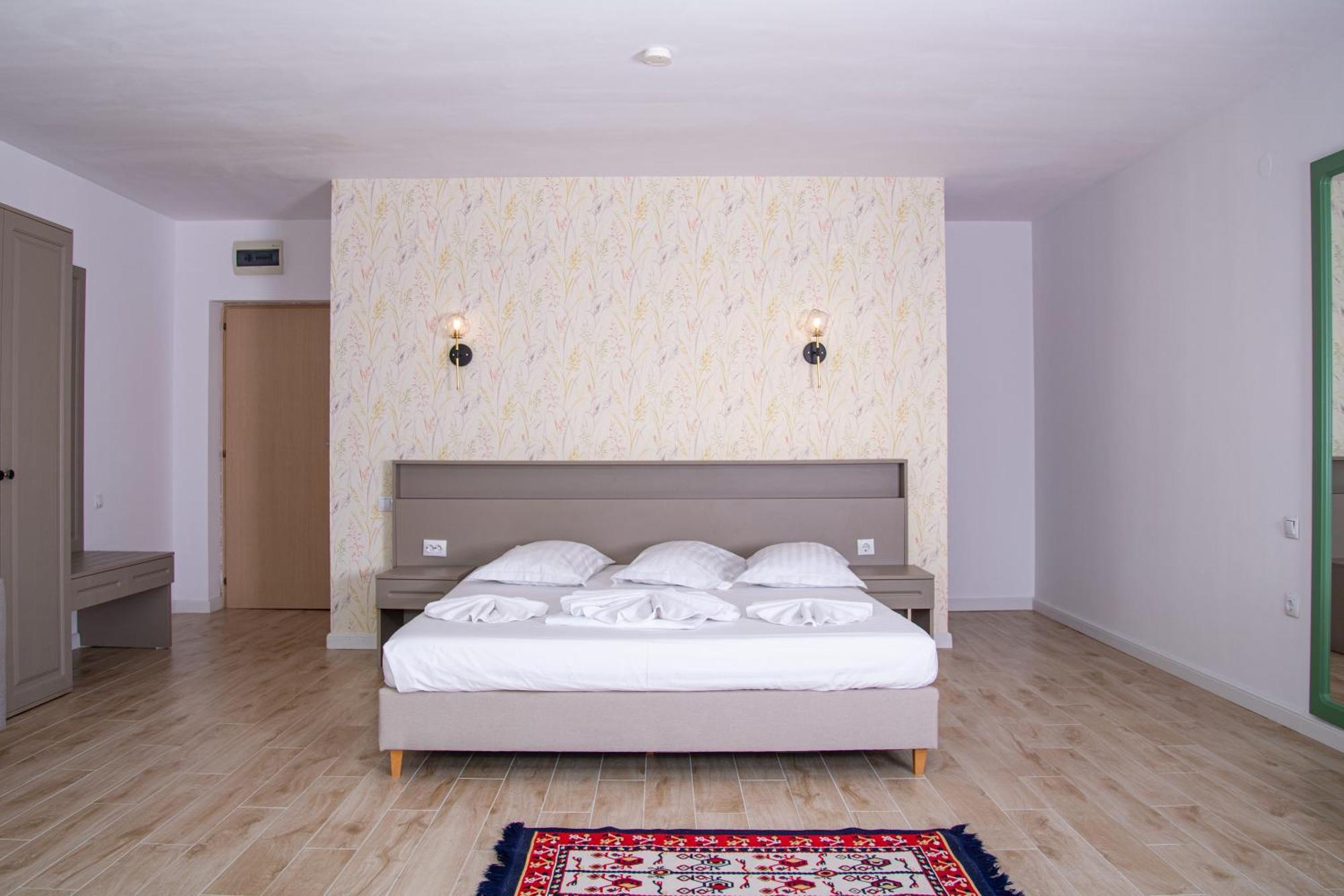 Paradis Hotel Mila Douăzeci şi Trei Kültér fotó