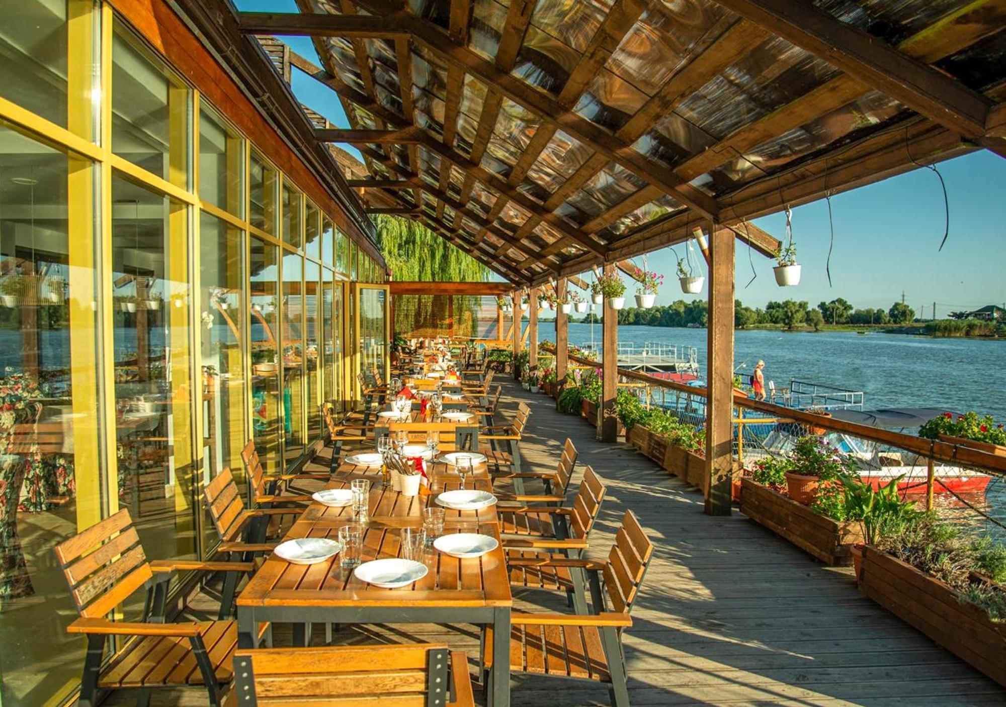 Paradis Hotel Mila Douăzeci şi Trei Kültér fotó